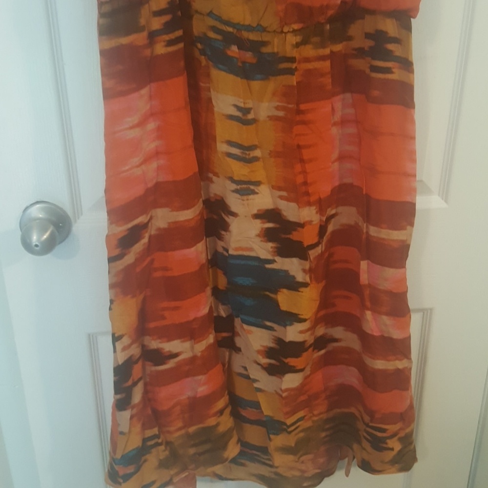 Dress - Picture 2 of 4